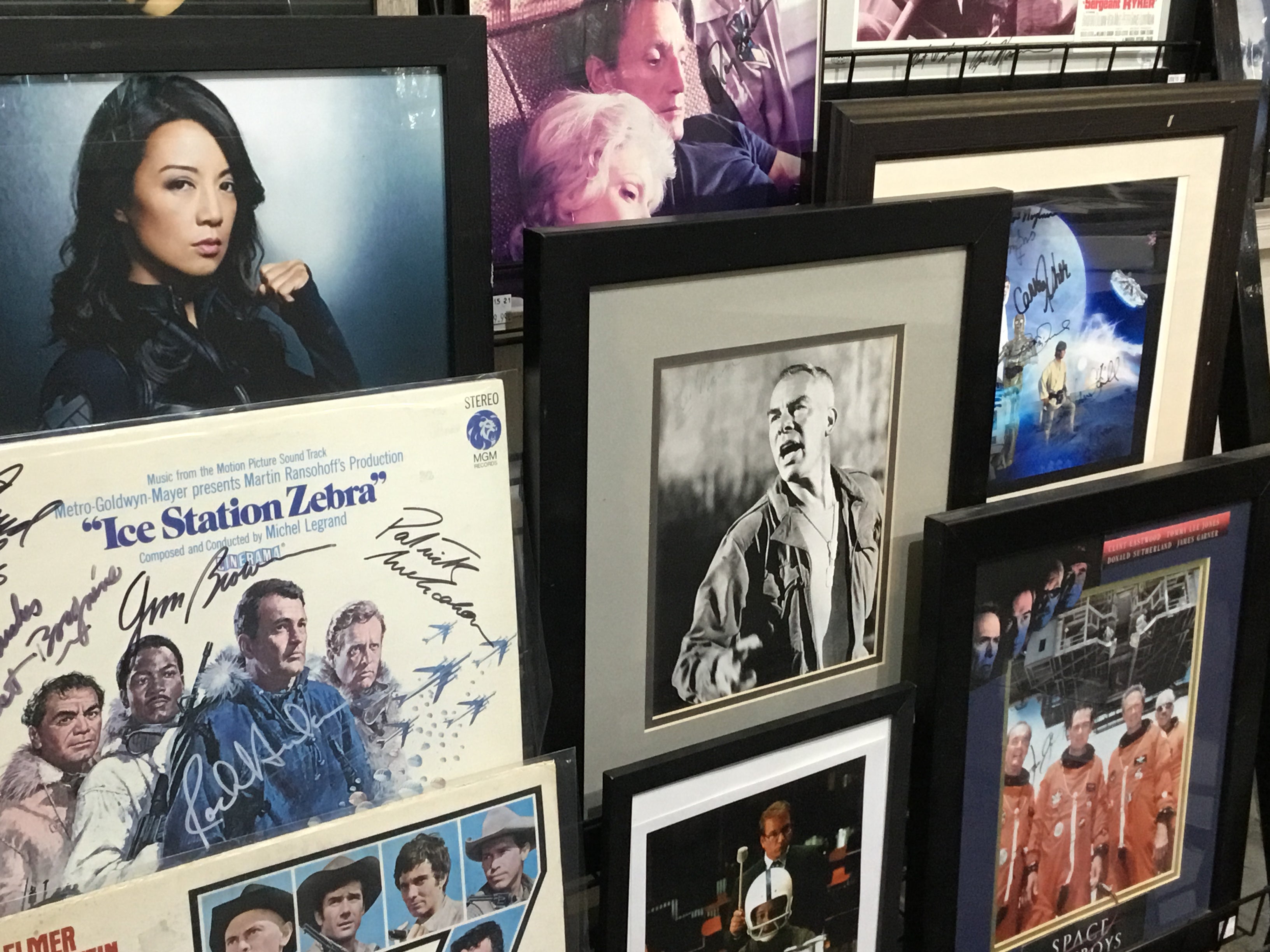 Pop Culture Memorabilia | Autographed Photos, Posters
