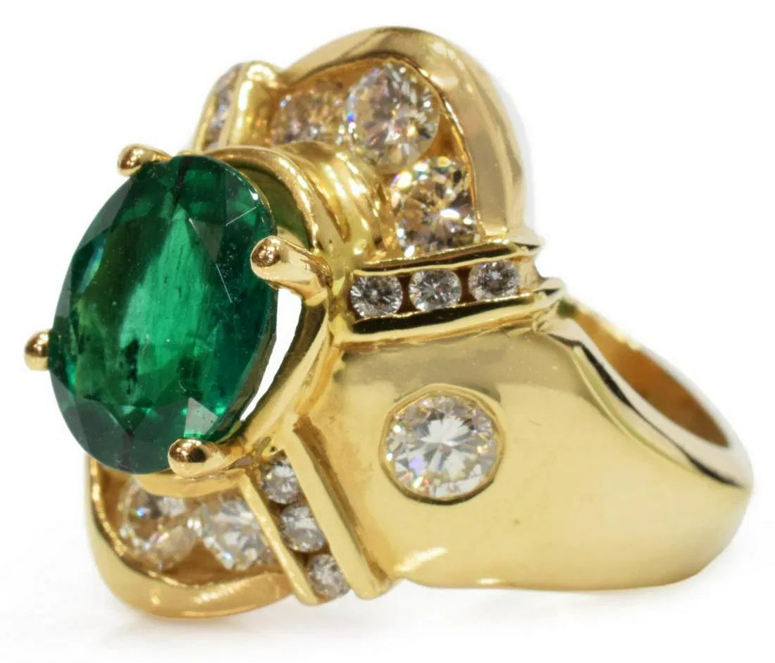 14KT Yellow Gold Ring w/ 1.65ct Emerald & 1.00ct Diamond Accents