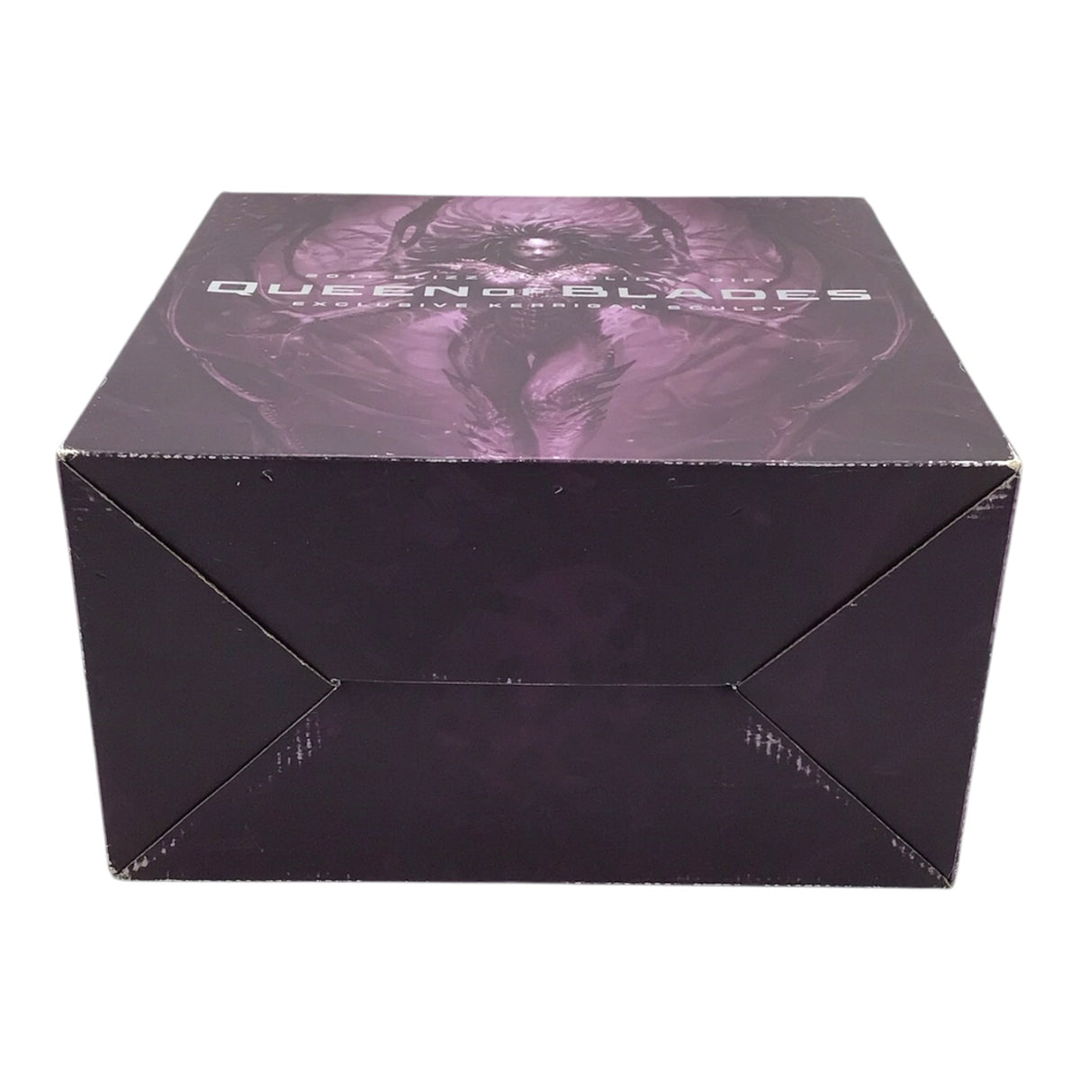2011 Blizzard Employee Holiday Gift - Queen of Blades Exclusive Kerrigan Sculpt Statue