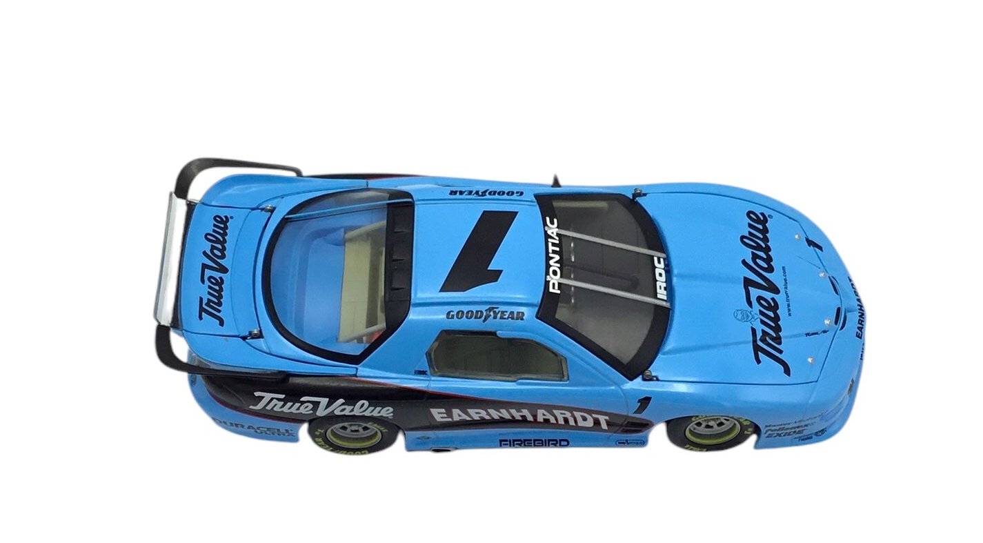 Action Dale Earnhardt 2000 IROC Firebird Xtreme 1:24 Scale New L.E.