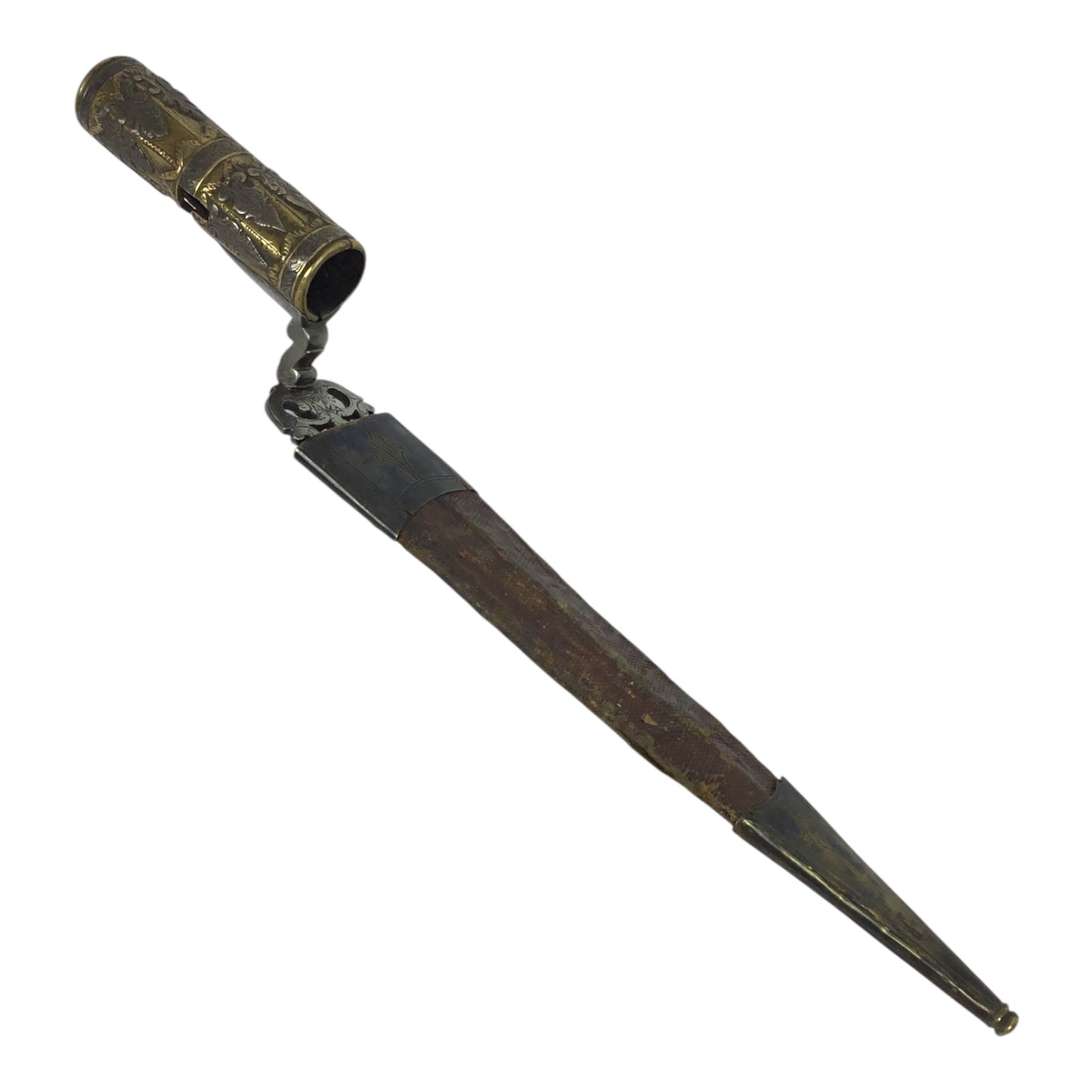 American Revolutionary War Period 18th Century Italian Large Socket Bayonet Dagger with Exquisite Chiseled and Pierced Steel