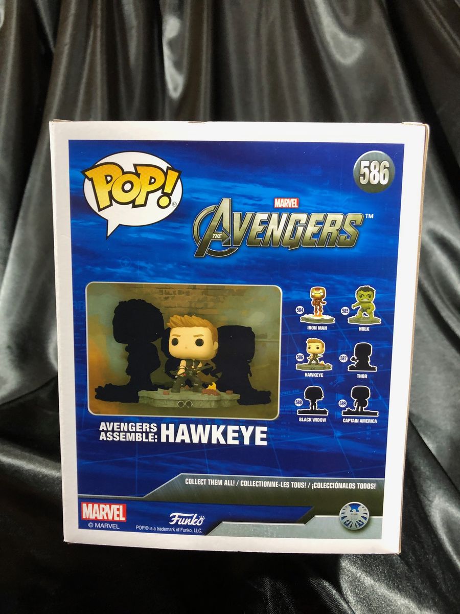 Avengers Assemble- Amazon Exclusive Hawkeye Deluxe Pop 586