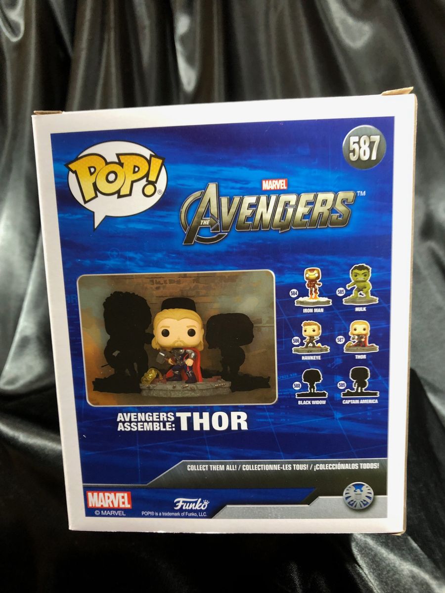 Avengers Assemble- Amazon Exclusive Thor Deluxe Pop 587