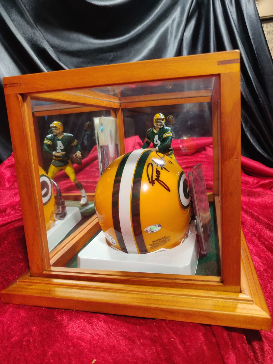 Brett Favre Green Bay Packers Autographed Mini Helmet Shadowbox w/ Card + Figure