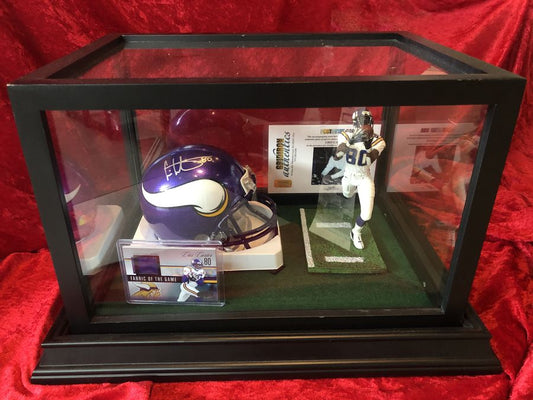 Chris Carter Vikings Signed Mini-helmet w/ Card & Action Figure COA
