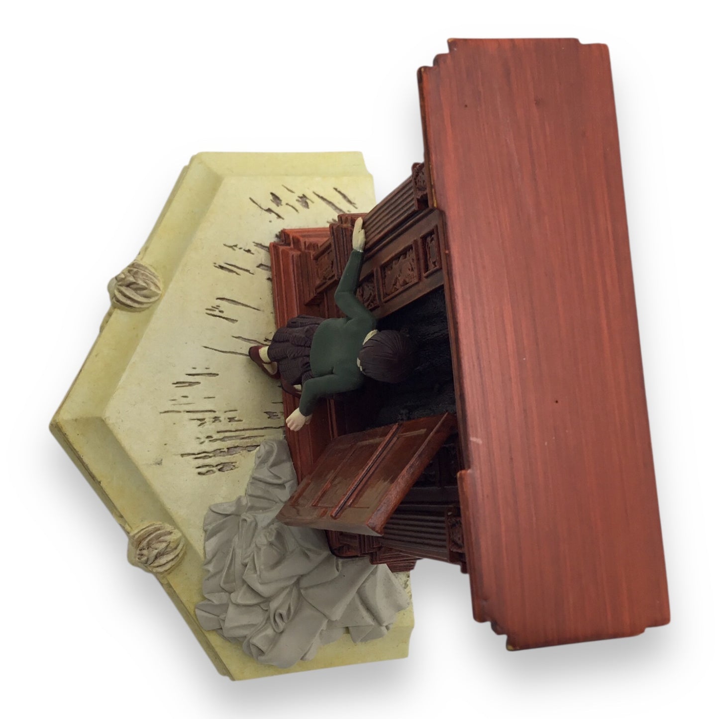 Chronicles of Narnia: The Lion, The Witch, and The Wardrobe Bookends