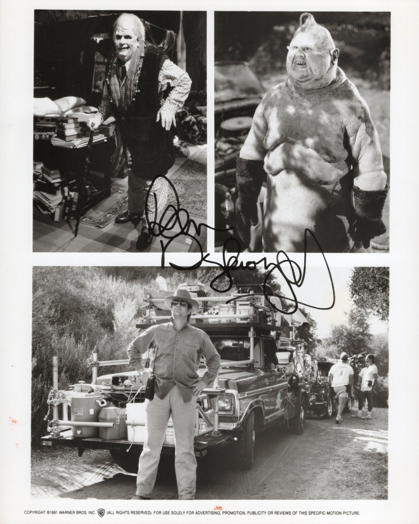 Dan Aykroyd Signed Photo 8x10 in Nothing But Trouble (1991)