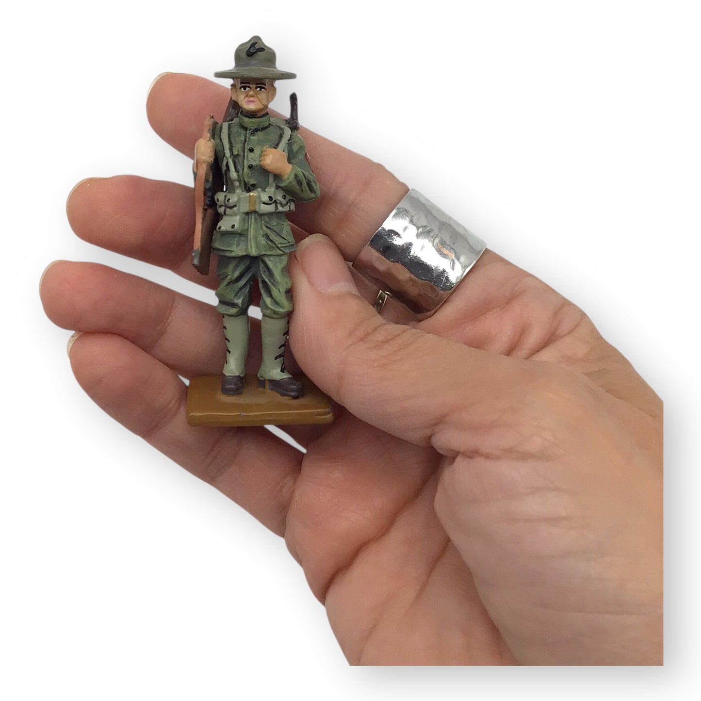Del Prado Sergeant 6th Marine Regiment USA 1917 – 1:30 Scale Metal Toy Soldier