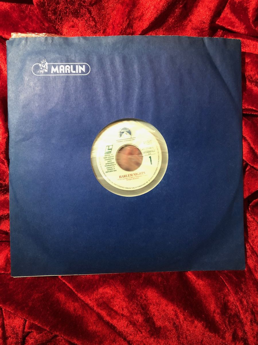 Della Reese Autographed Harlem Nights Videodisc with JSA
