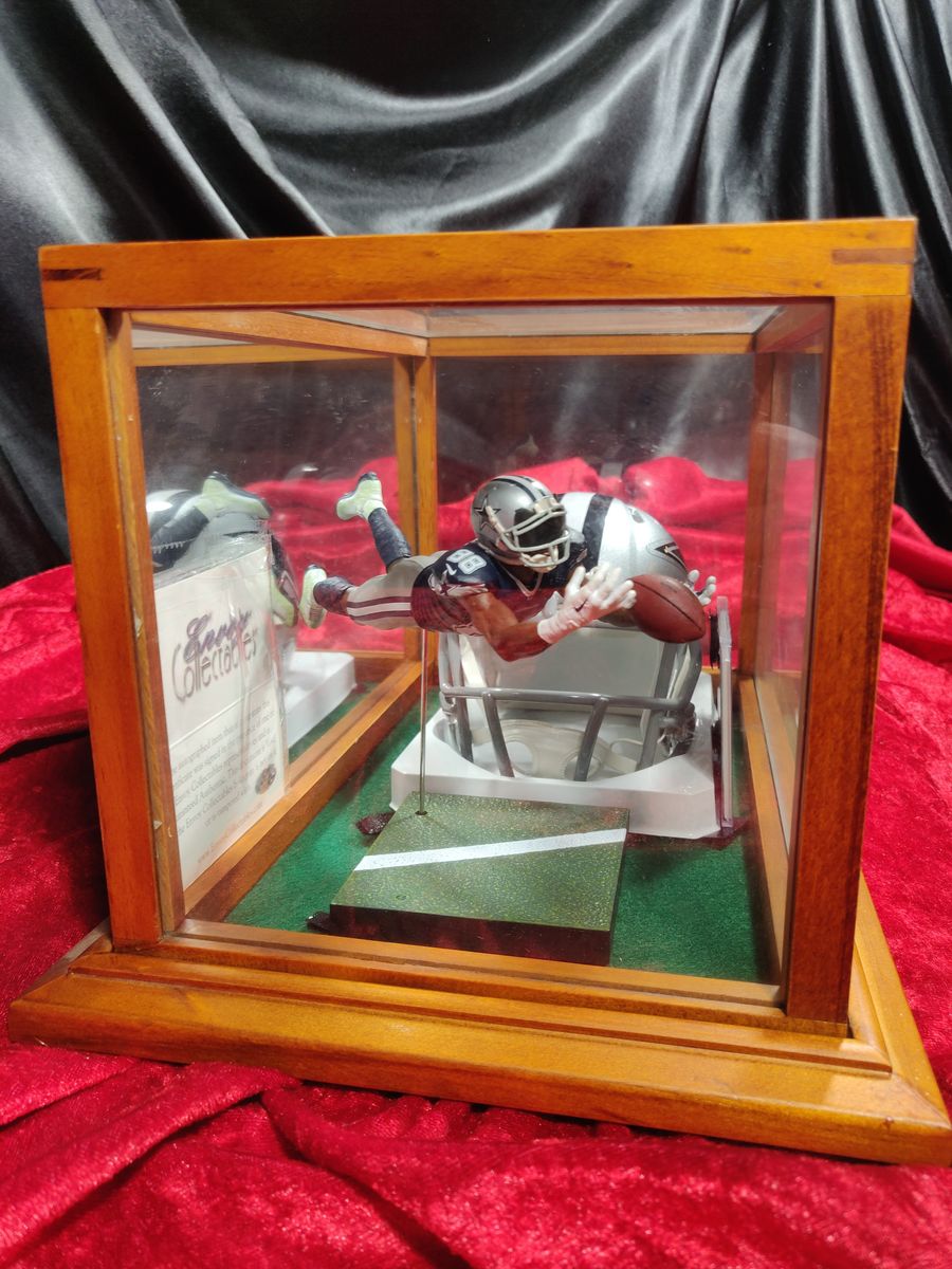Dez Bryant Autographed Mini Helmet Shadowbox Dallas Cowboys NFL Collectible