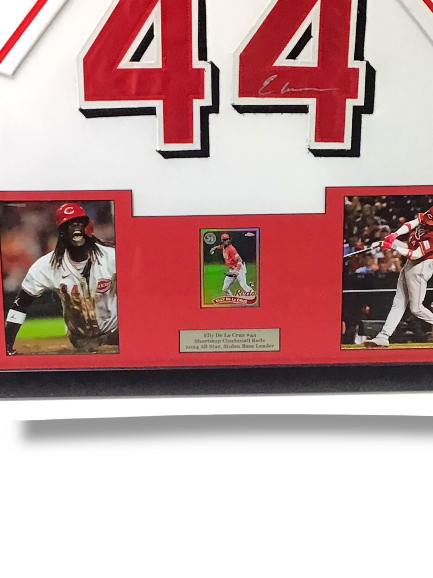 Elly De La Cruz Signed Custom Framed Jersey w/ Beckett Cert & Topps Refractor RC Card