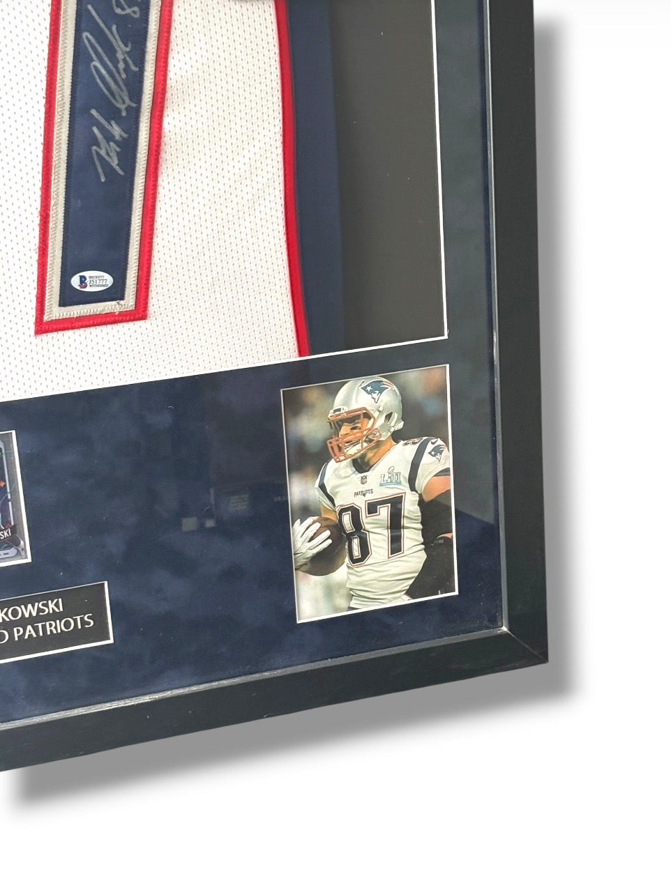 Framed Rob Gronkowski Signed Patriots Jersey w/ Beckett Auth. & Chrome Cosmic Card