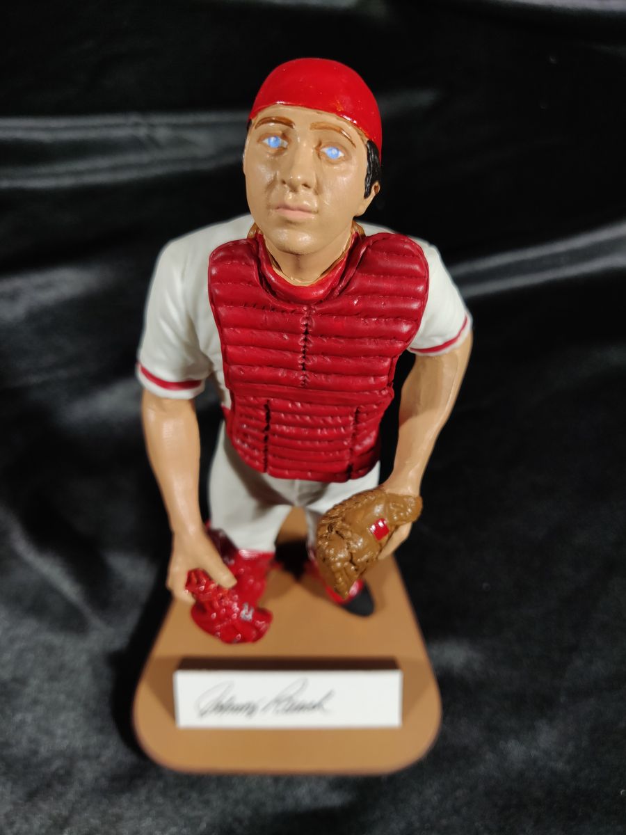 Gartlan Johnny Bench Autographed Cold Cast Baseball Figure #1747/1989 Certified