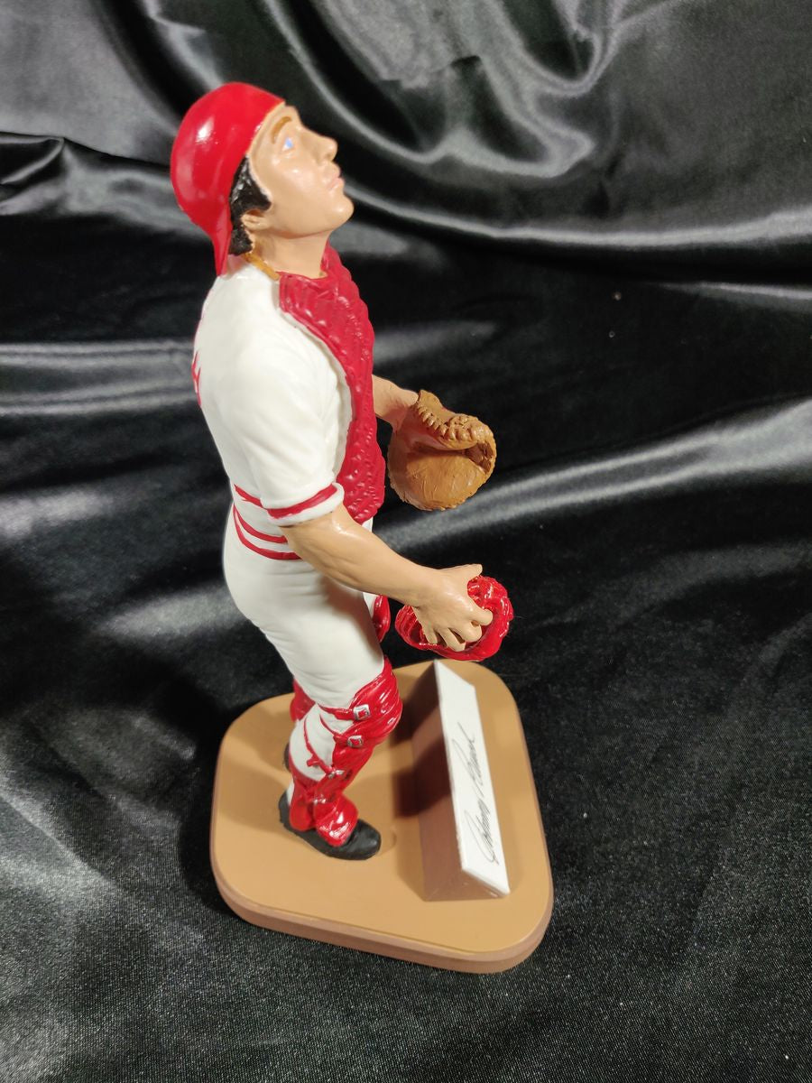 Gartlan Johnny Bench Autographed Cold Cast Baseball Figure #1747/1989 Certified