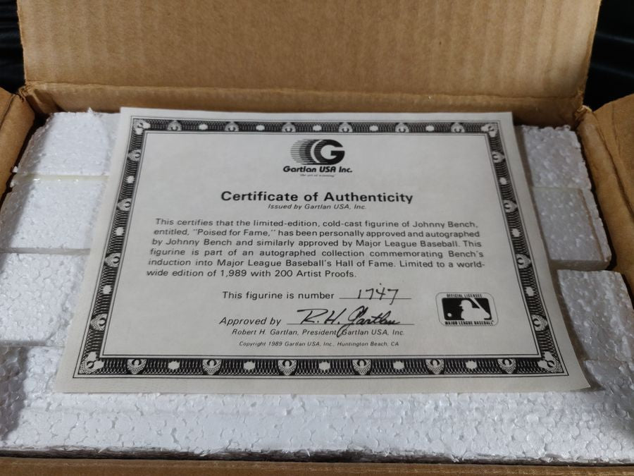 Gartlan Johnny Bench Autographed Cold Cast Baseball Figure #1747/1989 Certified