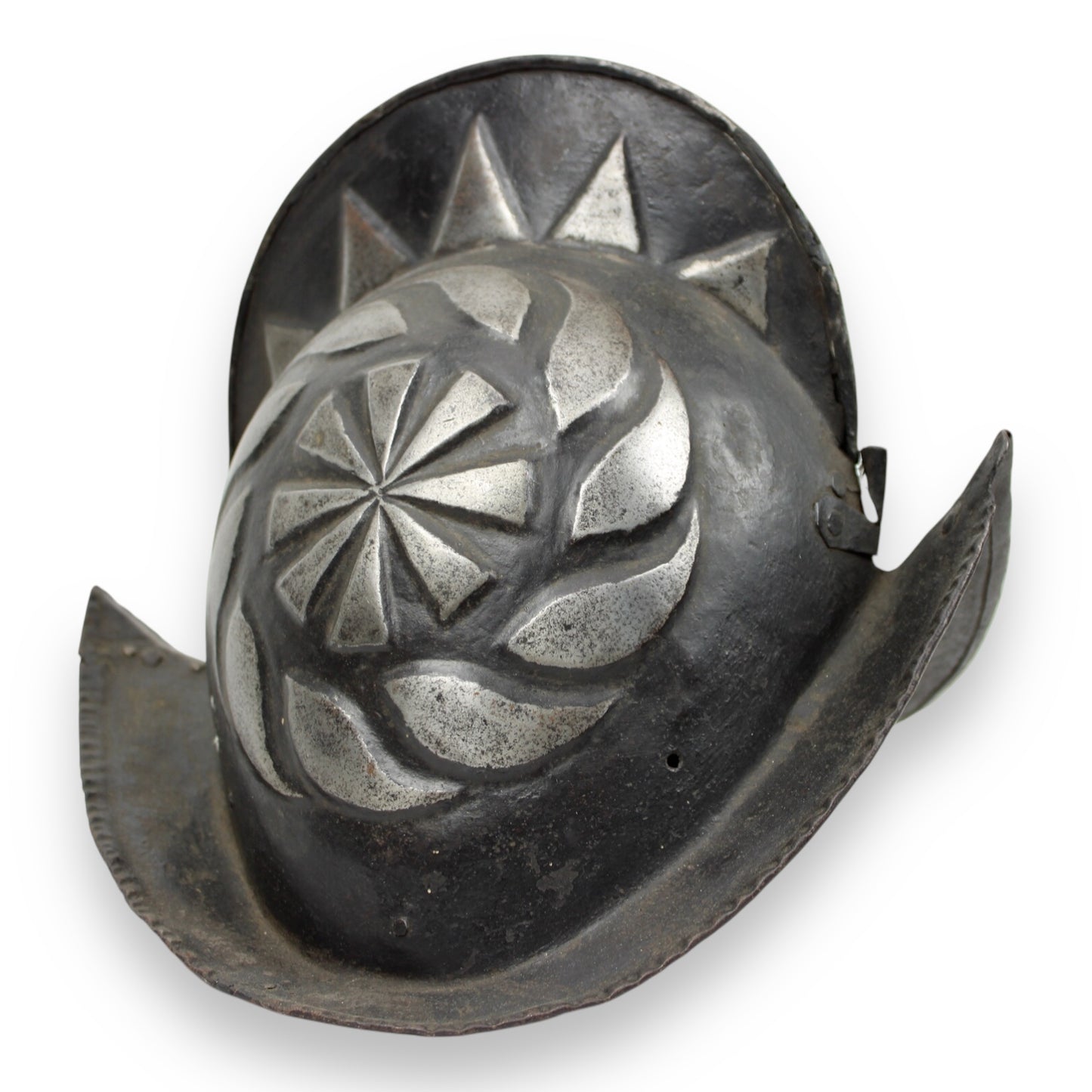 German Black and White Morion Helmet (Late 16th–Early 17th Century)