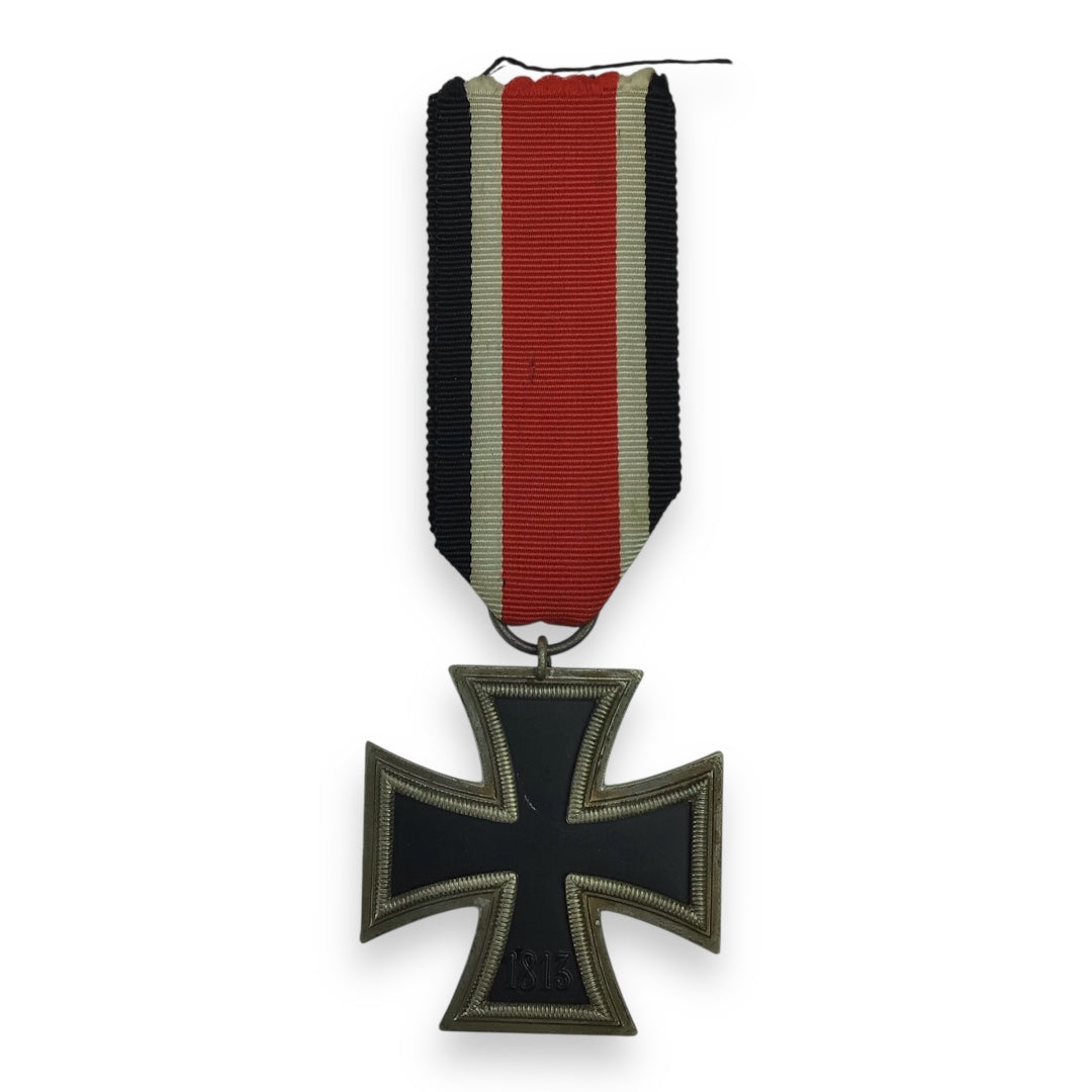 German WW2 Iron Cross 2nd Class w/ Ribbon & Unmarked Suspension Ring