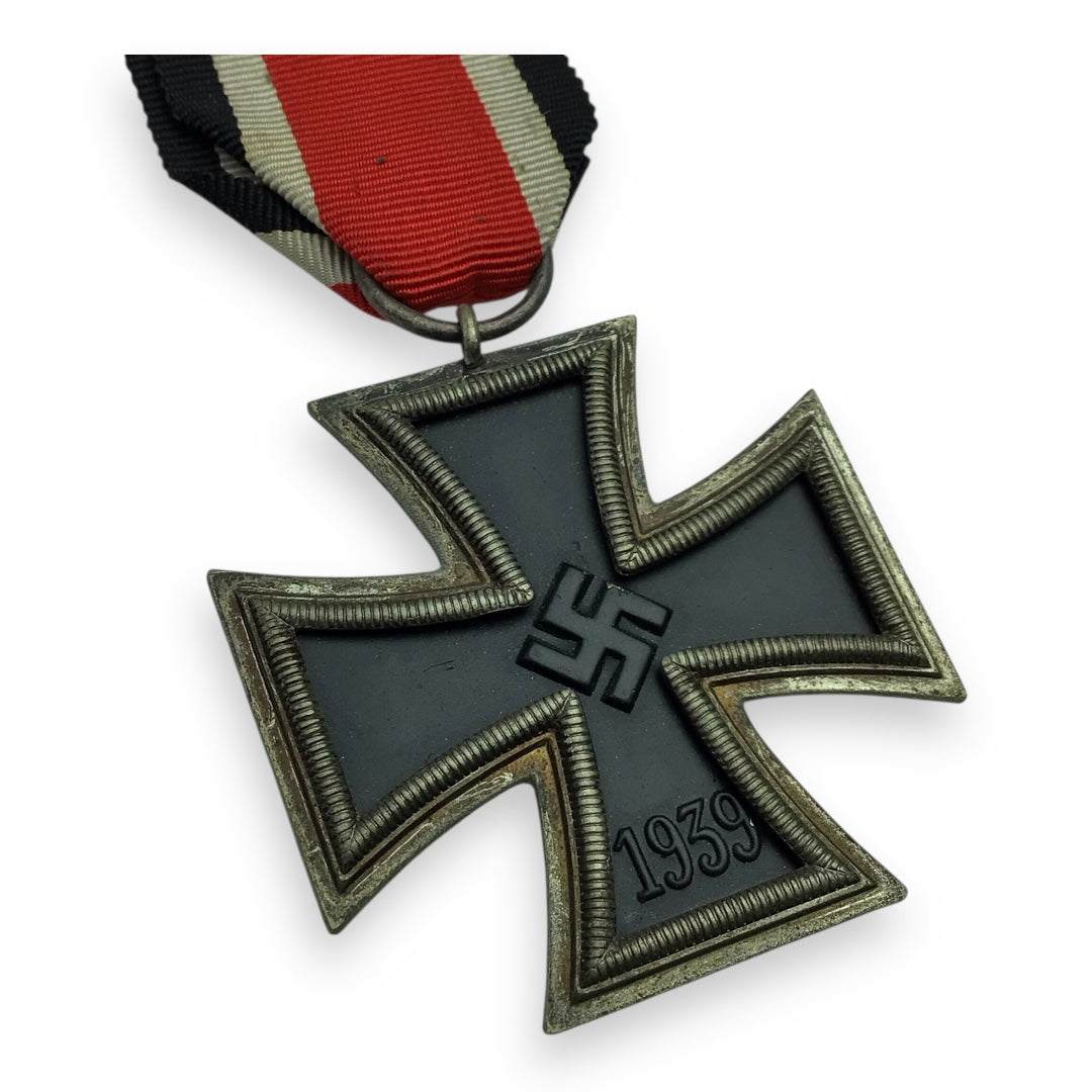 German WW2 Iron Cross 2nd Class w/ Ribbon & Unmarked Suspension Ring