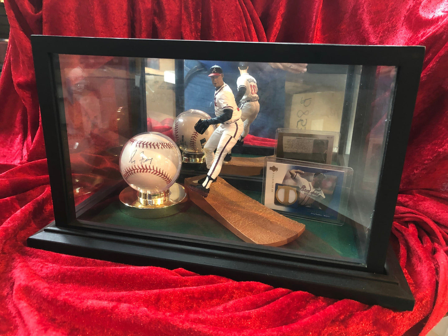 Greg Maddux Signed Baseball Shadowbox w/ Card & Figure – PSA/DNA