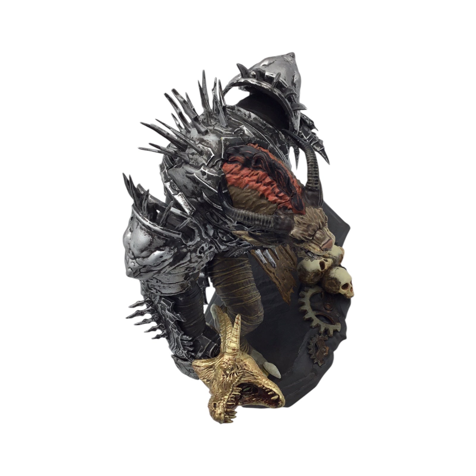 Guild Wars 2 Collector's Edition with Rytlock Statue in Box