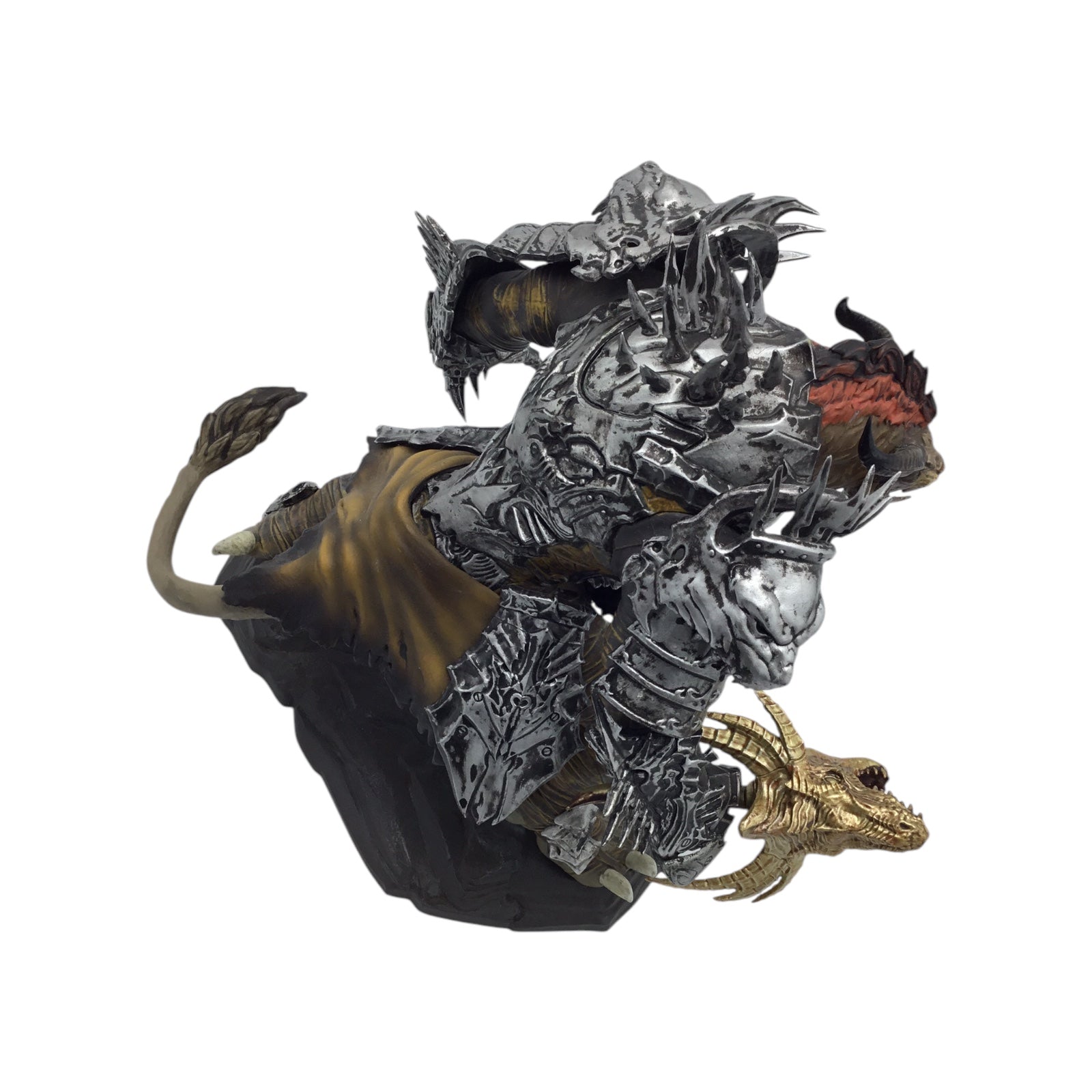 Guild Wars 2 Collector's Edition with Rytlock Statue in Box