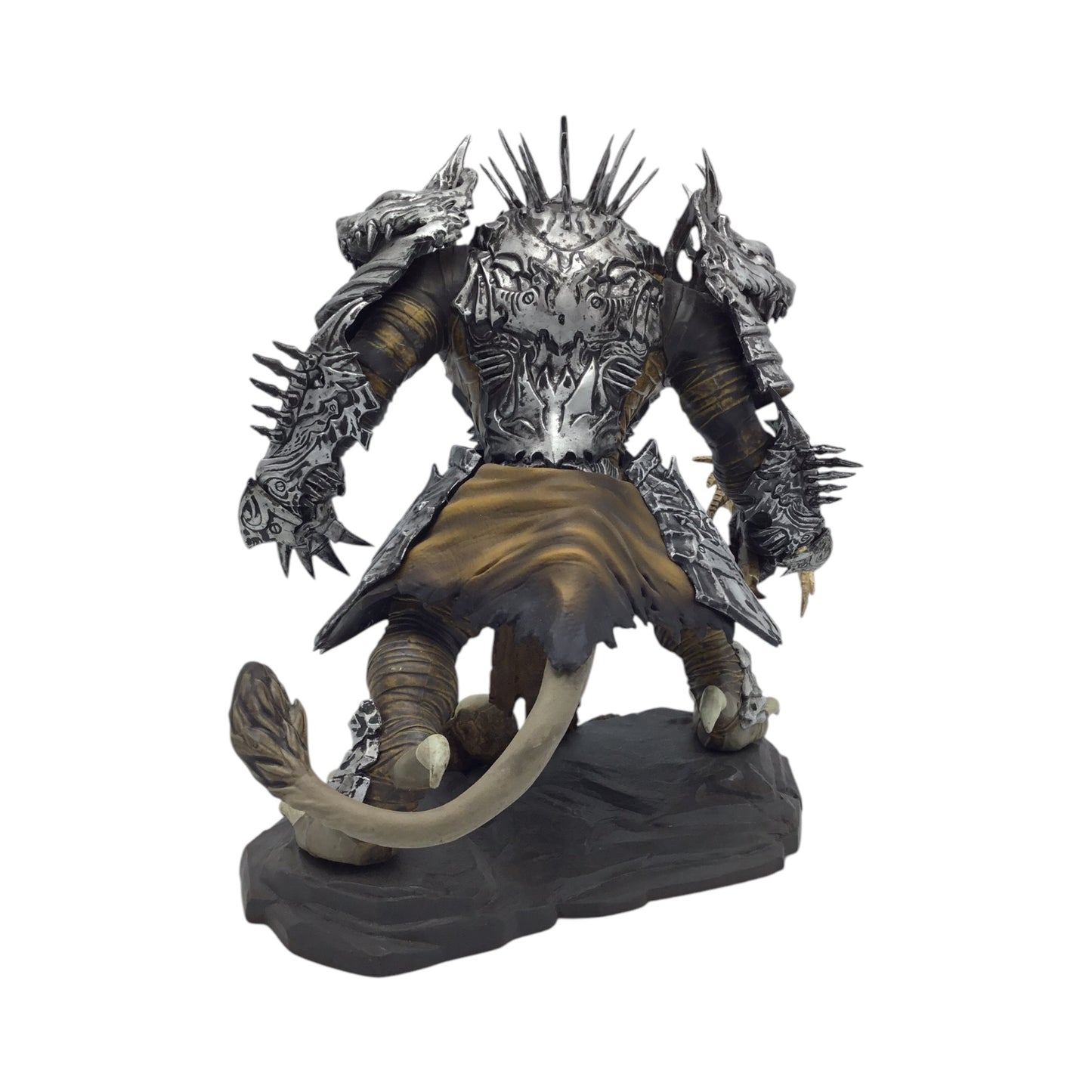 Guild Wars 2 Collector's Edition with Rytlock Statue in Box