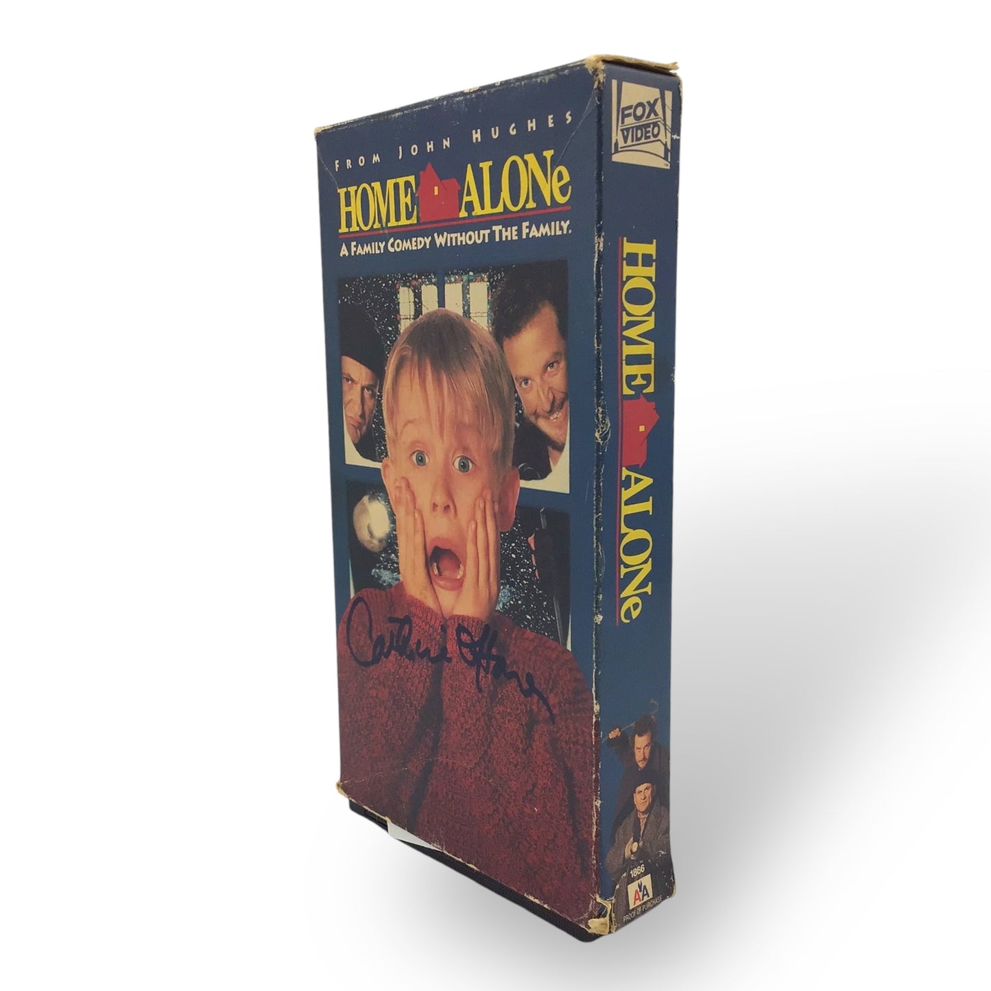 Home Alone – Catherine O’Hara Signed VHS Tape – JSA Authenticated COA