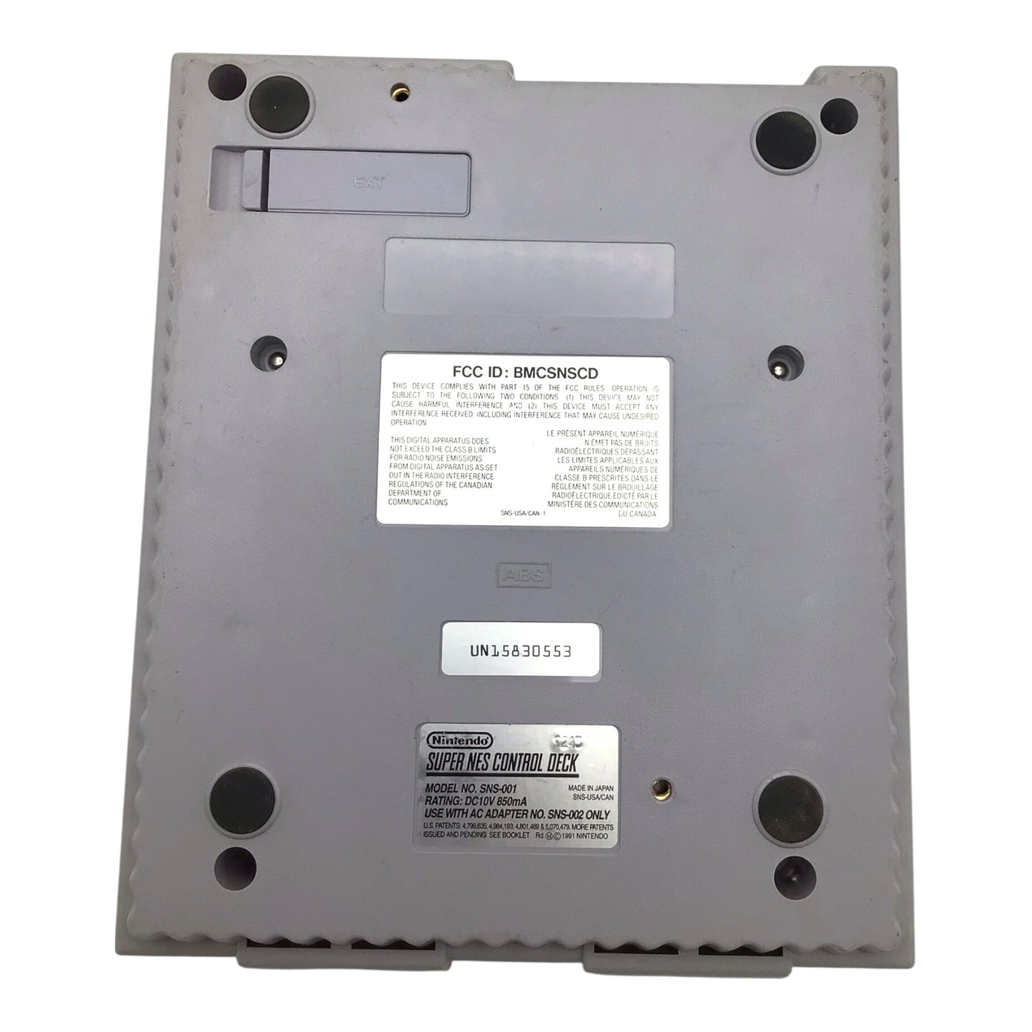 Super Nintendo Entertainment System (SNES) – Complete with Controllers & Cables