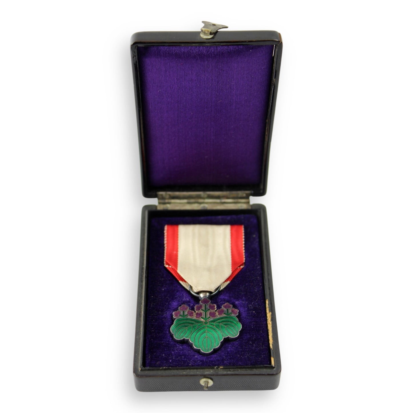 Japanese WW2 Award - 7th Rising Sun Medal in Case