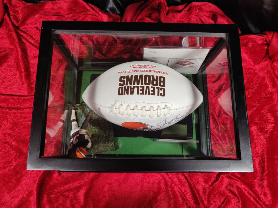 Jim Brown Autographed Football Cleveland Browns Shadowbox w/ Card & Figure