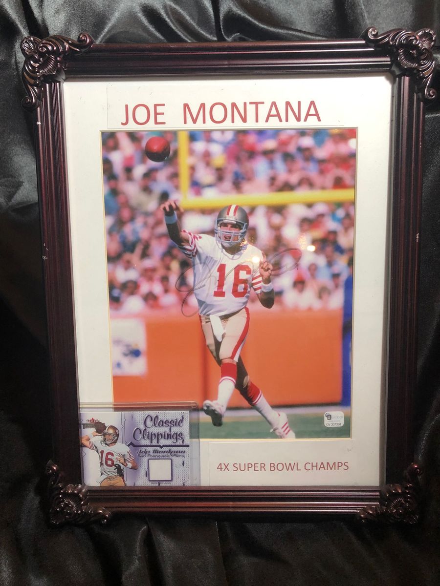 Joe Montana Signed Photo 8x10 San Francisco 49ers Framed Global Authentics