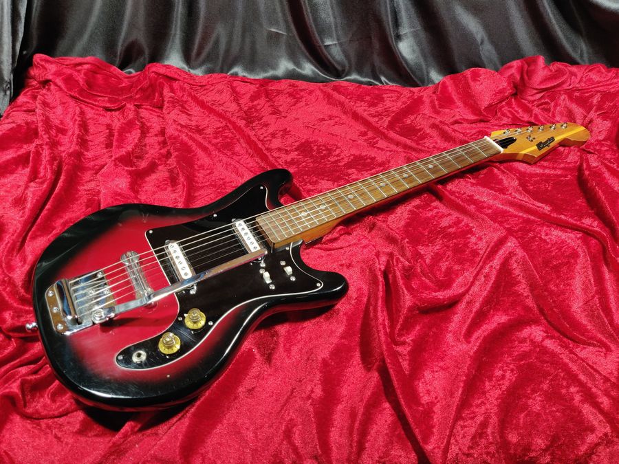 Kingston Electric Guitar 1960's Cherry Burst