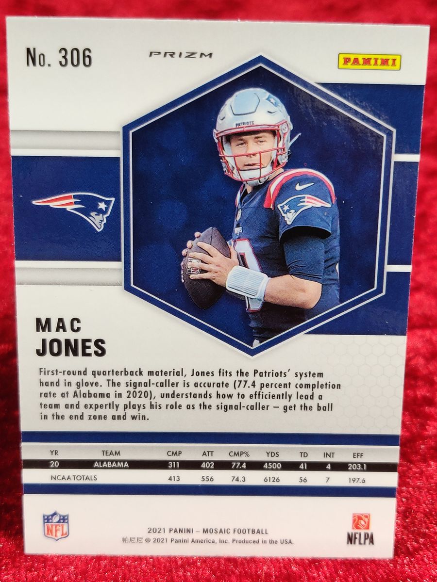 Mac Jones Autographed 2021 Panini Mosaic Rookie Card #306 New England  Patriots (Smudged) Beckett BAS #14860873