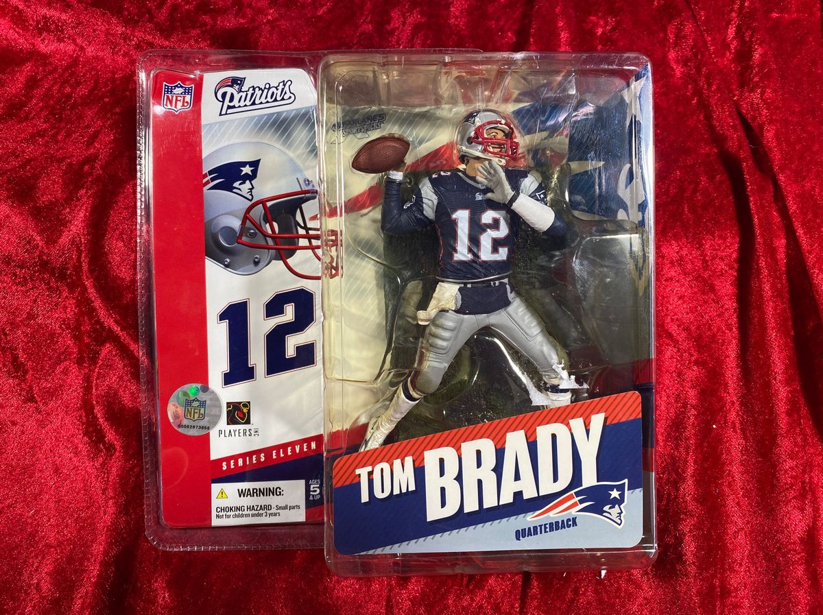 McFarlane Toys 2005 Tom Brady Series 11 NFL Action Figure – Collectors  Crossroads
