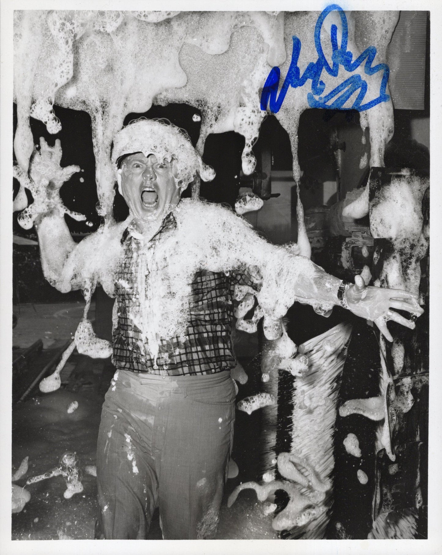 Mickey Rooney Signed Photo 7x9, ABC Press Sheet Autograph