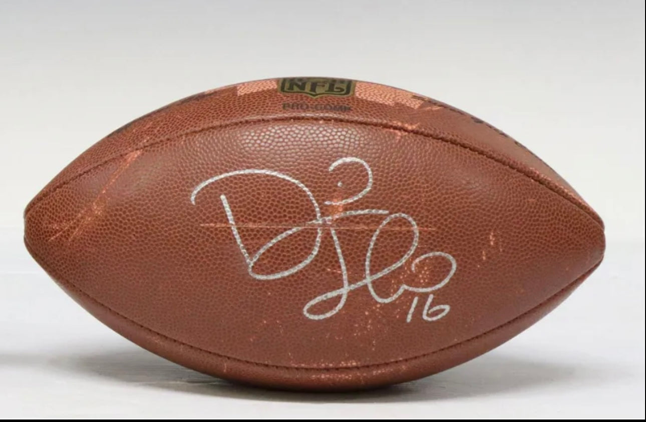 NFL Football Autographed By David Thomas Rose Bowl 2005