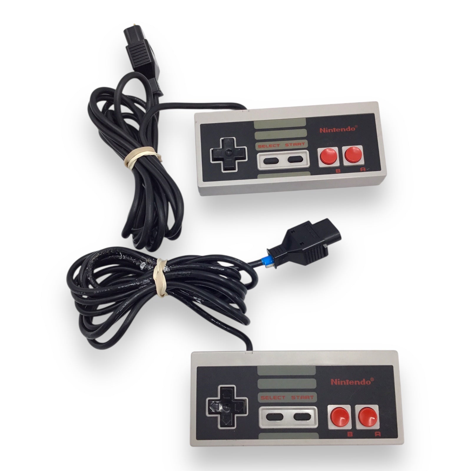 Nintendo NES Control Deck Top Loader NES-101 Console w/ 2 Controllers & Cables – Tested
