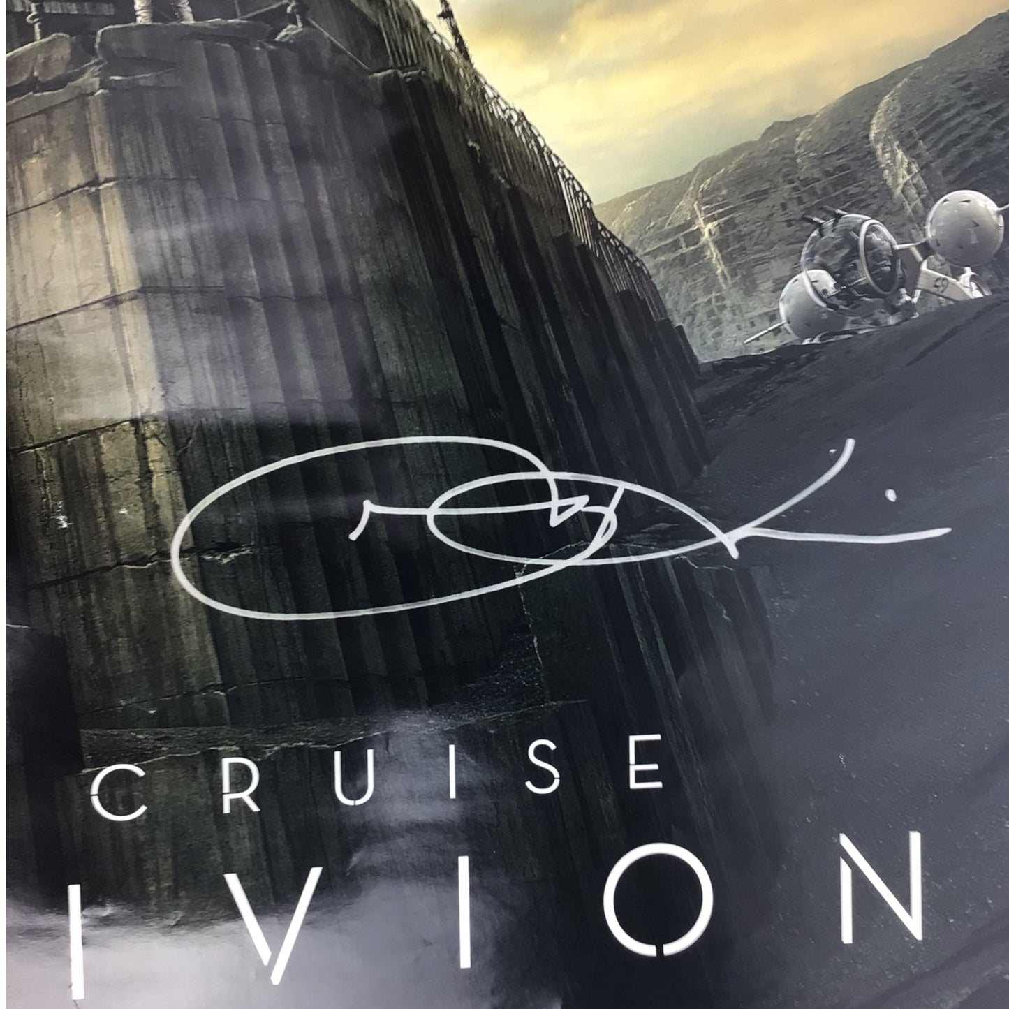 Oblivion Movie Poster Signed by Director Joseph Kosinski – Rare Collectible