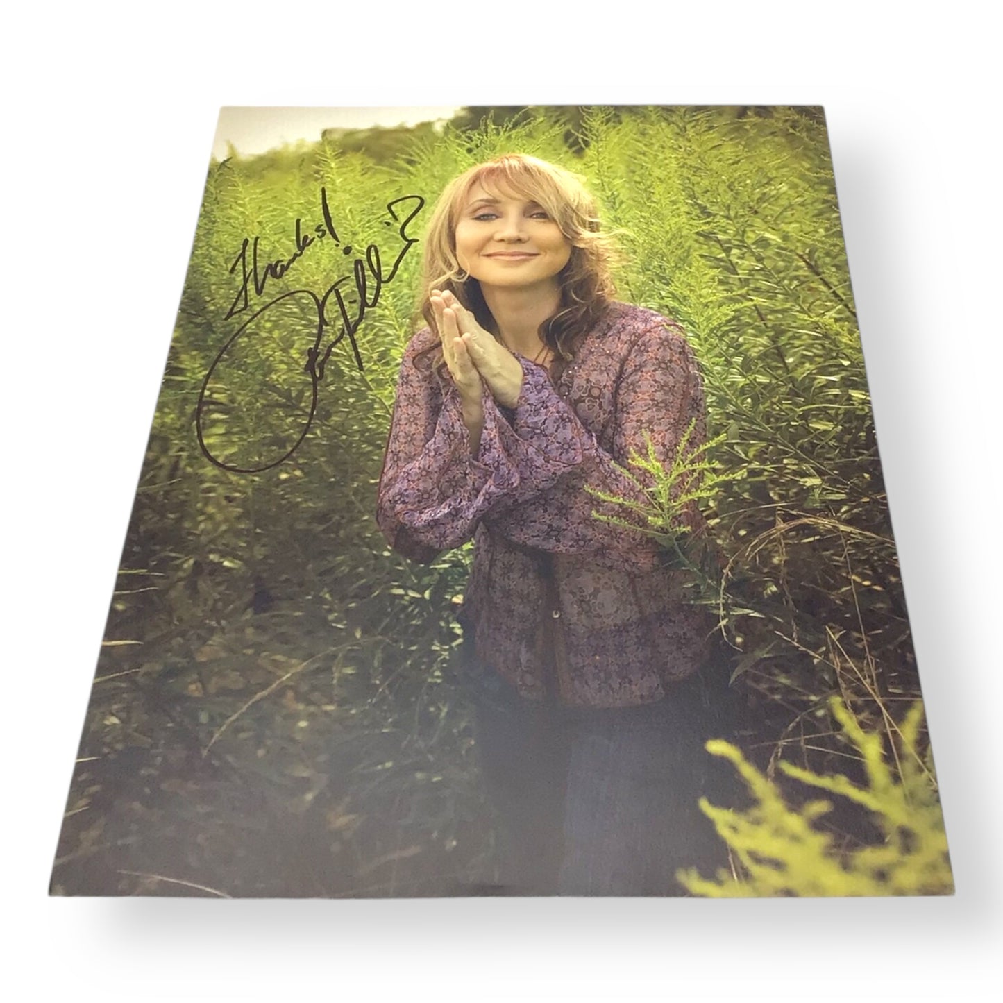 Pam Tillis Autographed 8x10 Color Photo – Country Music Legend