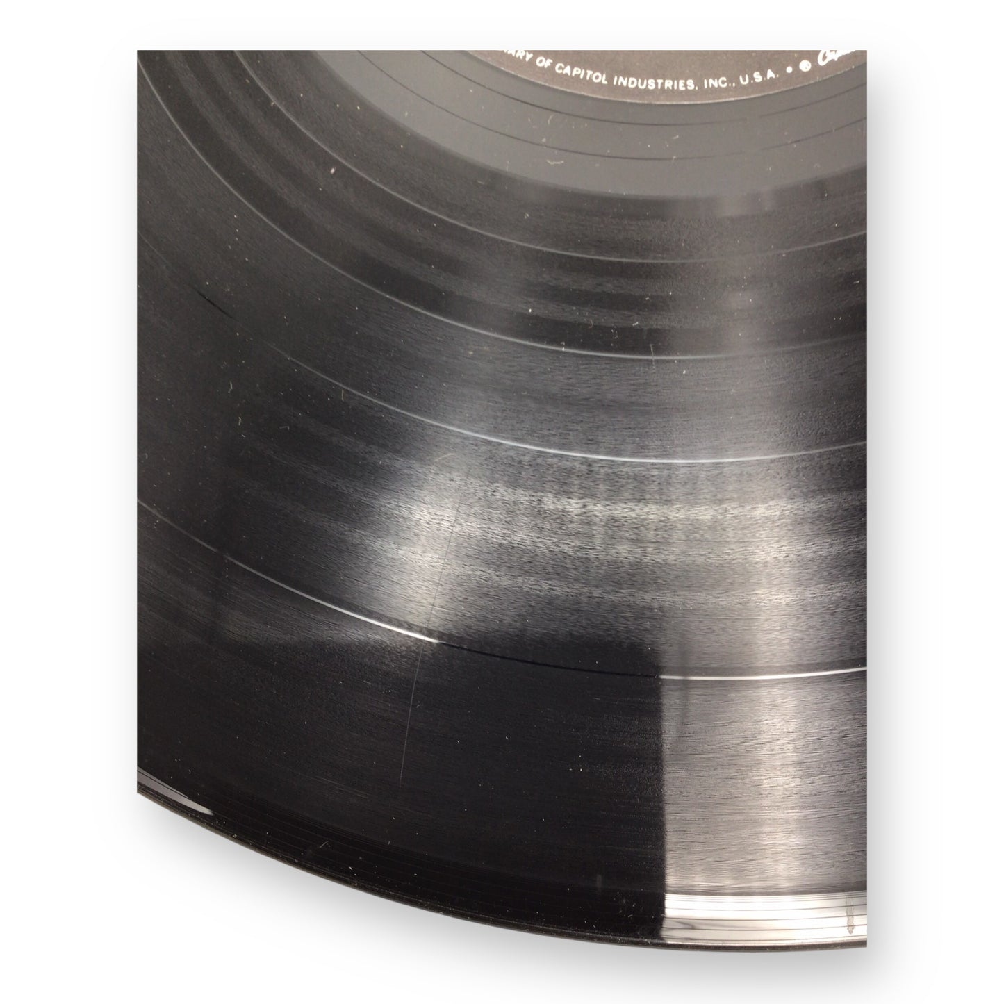 Pink Floyd – Dark Side of the Moon Vinyl LP | w/ 2 Posters