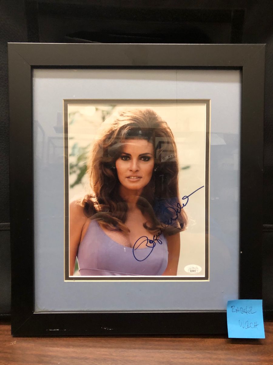 Raquel Welch Signed Photo 8x10, JSA Certified