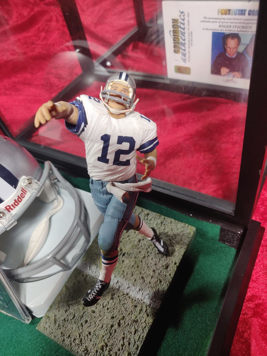 Roger Staubach Cowboys Autographed Mini Helmet Shadowbox w/ Jersey Card + Figure