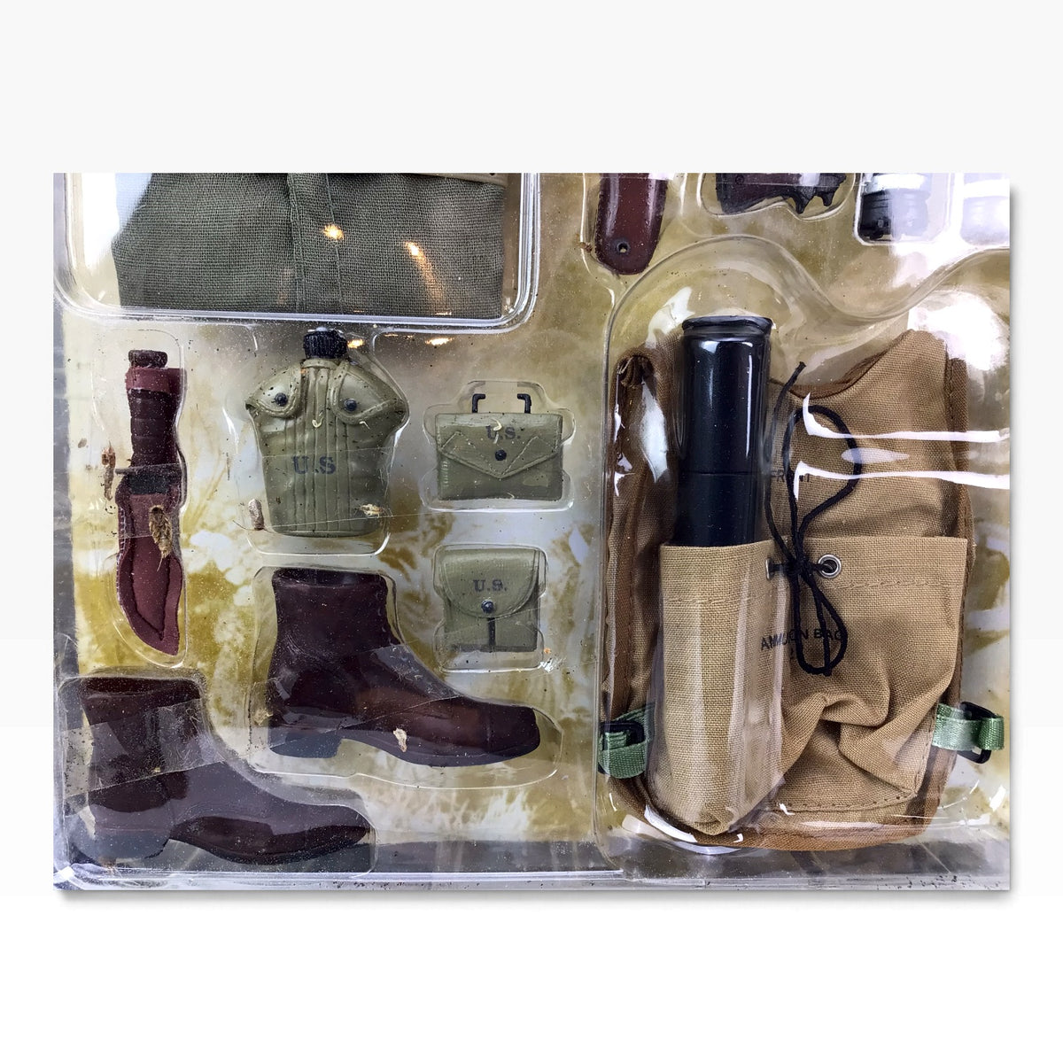 Soldiers of the World Korean War Loader Bazooka Crew Gear Set – 1st Marine Division (2003) #79138
