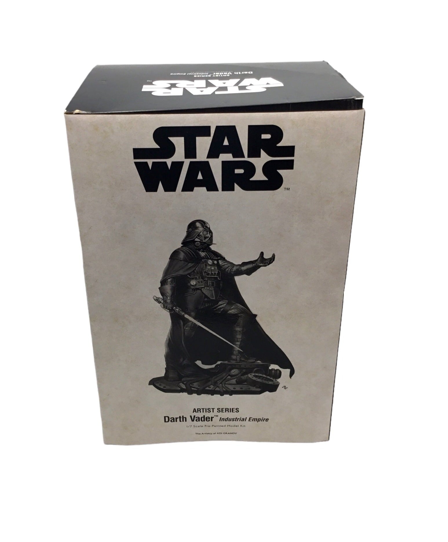 Star outlets Wars ArtFX Artist Series Darth Vader (Industrial Empire) Statue