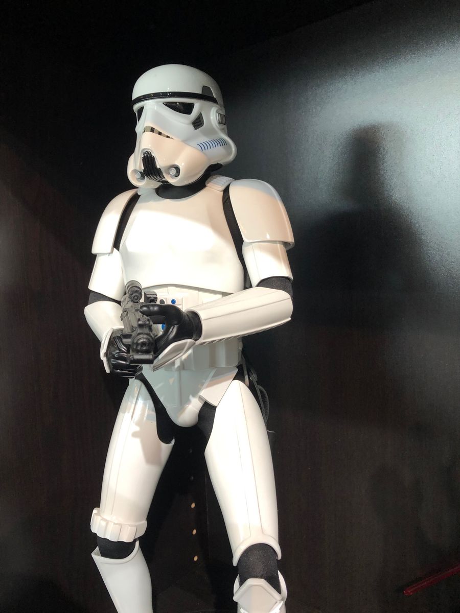 Star Wars Stormtrooper Premium Format Statue by Sideshow Collectibles