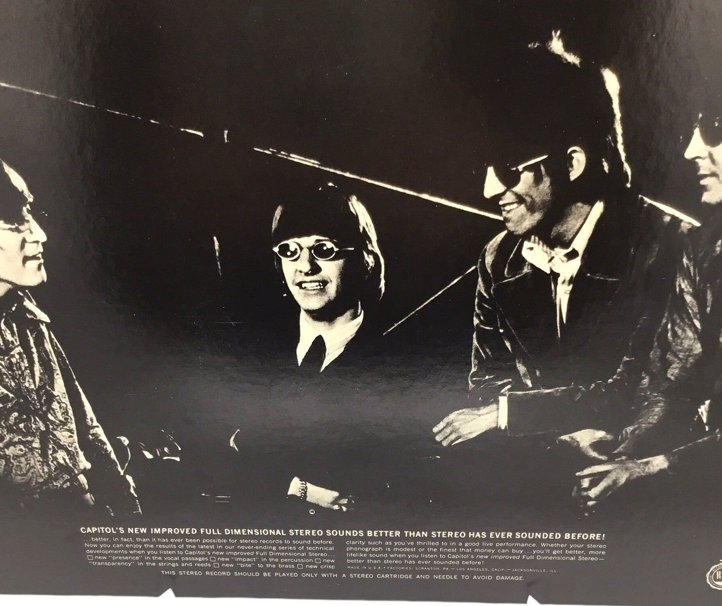 The Beatles 1976 US PRESS Revolver Vinyl LP Record Stereo SW2576 Purple Capital Label