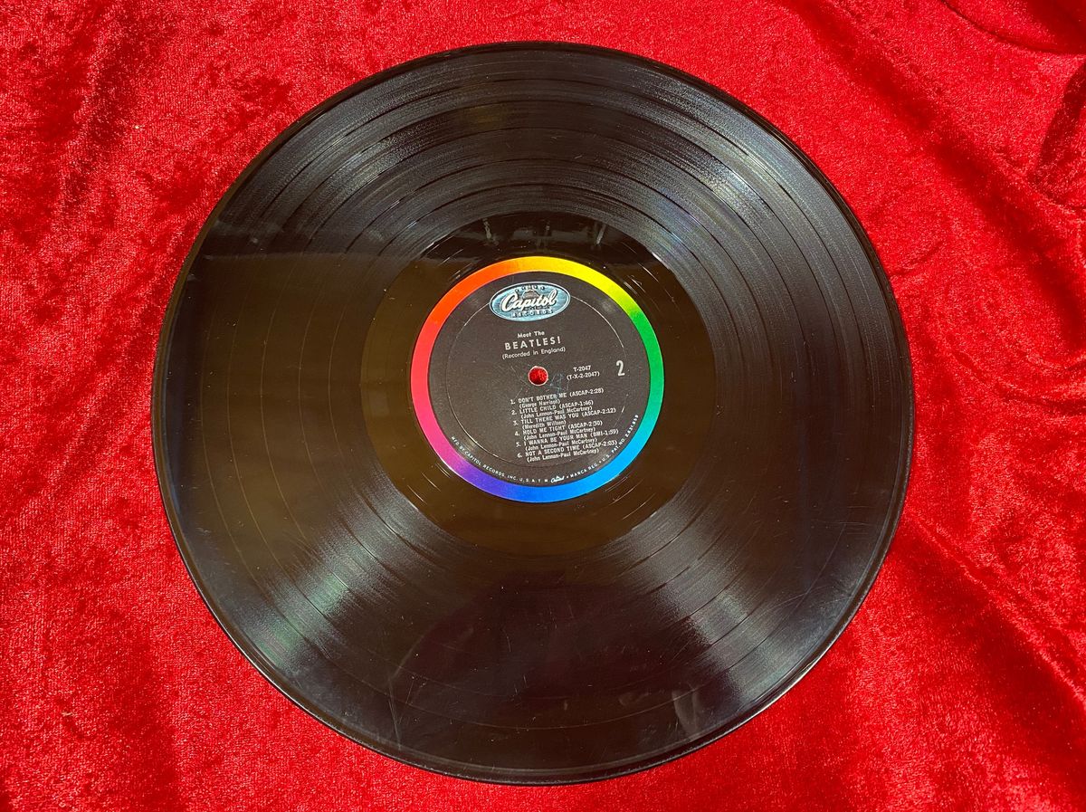 The Beatles - Meet The Beatles! - T2047