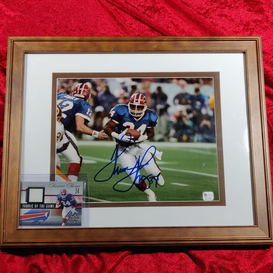 Thurman Thomas Autographed Photograph w/ Card 12x16' – Collectors