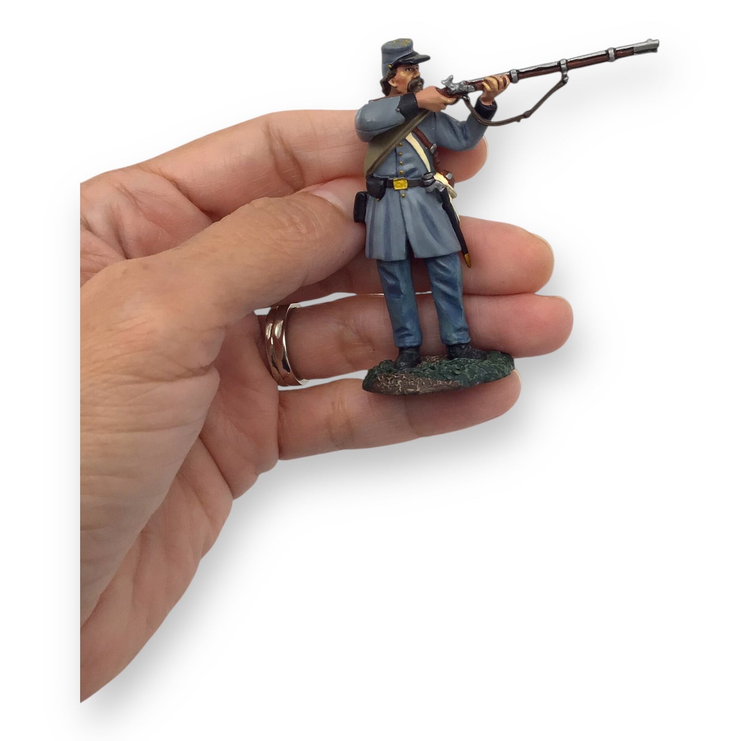W. Britain 31237 Confederate Texas Brigade Standing Firing – 1:30 Scale Metal Figure