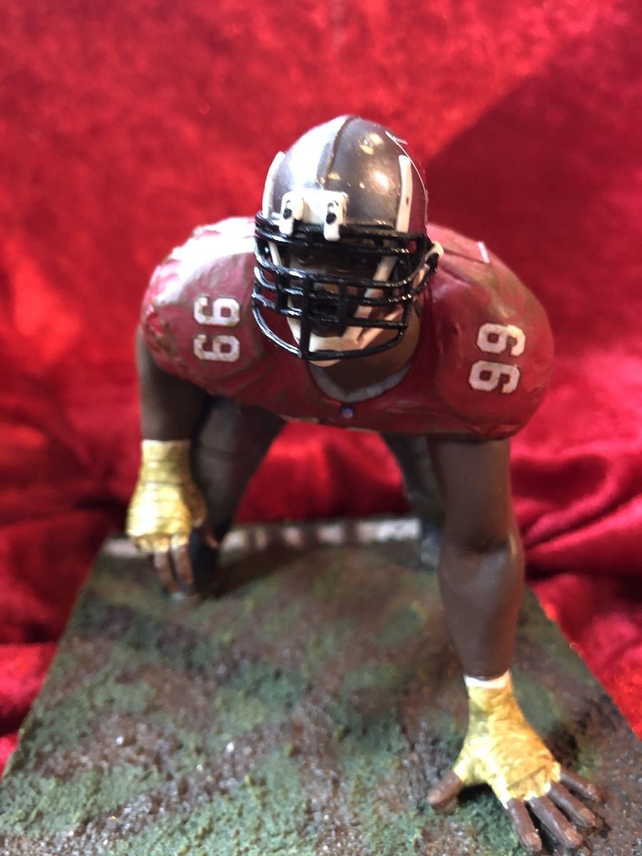 Warren Sapp Bucs Certified Authentic Autographed Mini-helmet Shadowbox